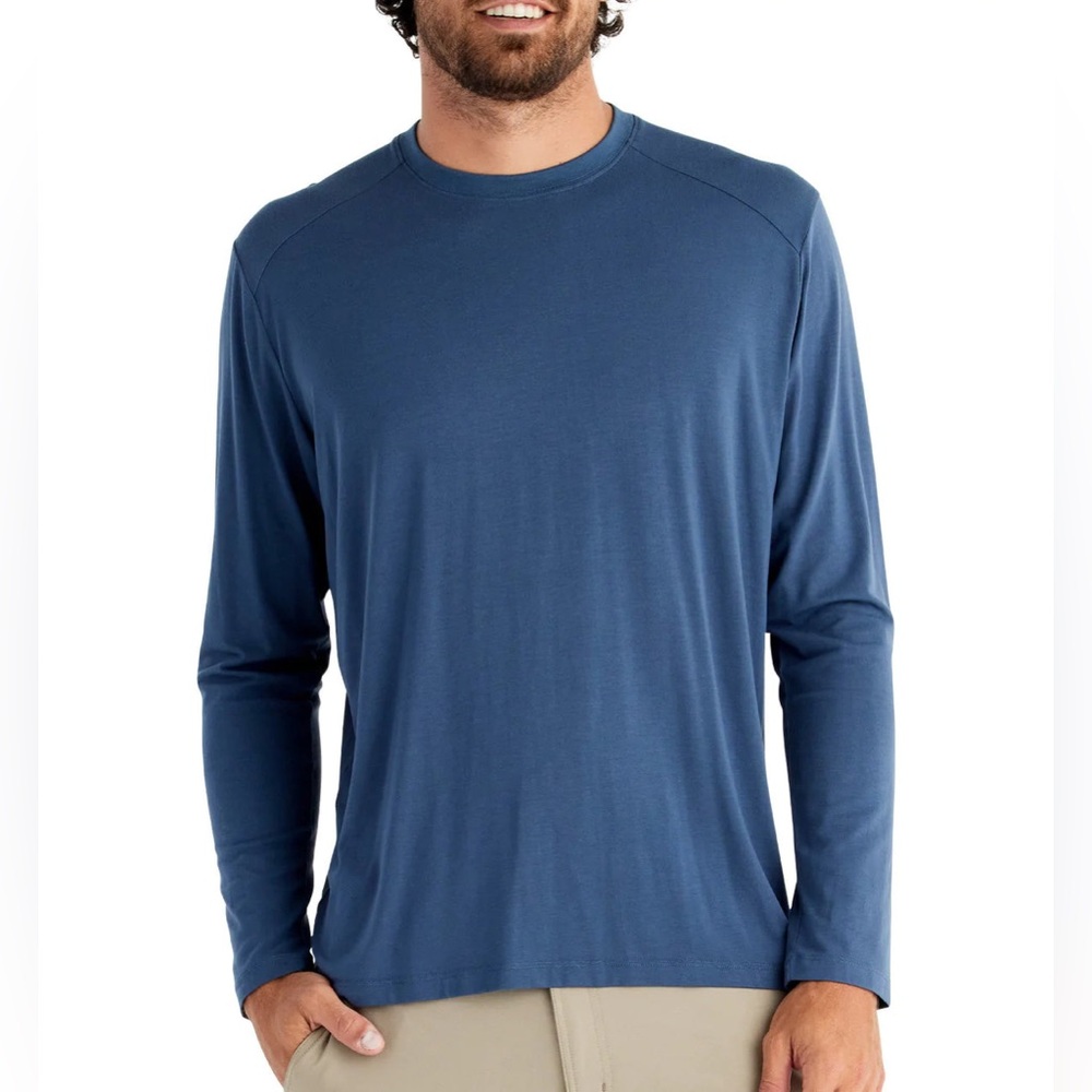 NWT- Men’s Free Fly Apparel Bamboo long sleeve UV protection shirt